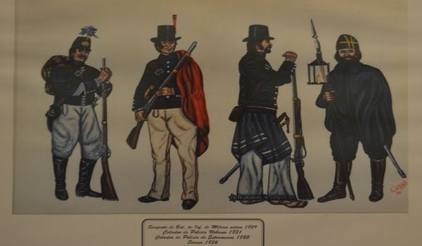 ilustraciones en el museo policial de punta del este